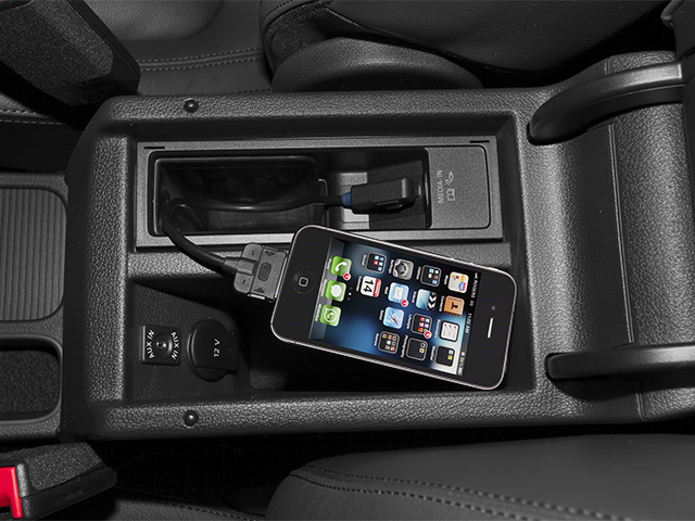2012 Volkswagen Tiguan SE w/Sunroof & Nav