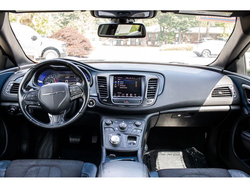 2016 Chrysler 200 S