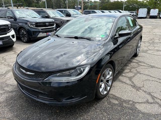 2016 Chrysler 200 S