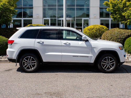 2019 Jeep Grand Cherokee Laredo E