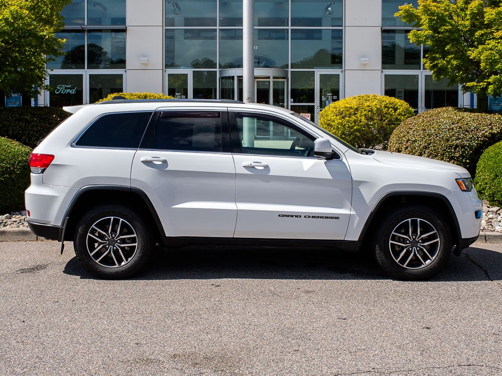 2019 Jeep Grand Cherokee Laredo E