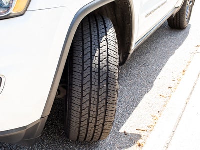 2019 Jeep Grand Cherokee Laredo E