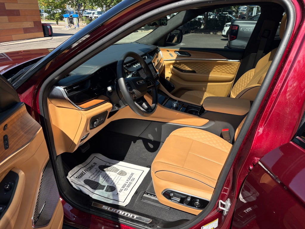 2026 Jeep Grand Cherokee L Summit