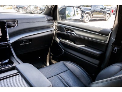 2024 Jeep Wagoneer Series II Carbide