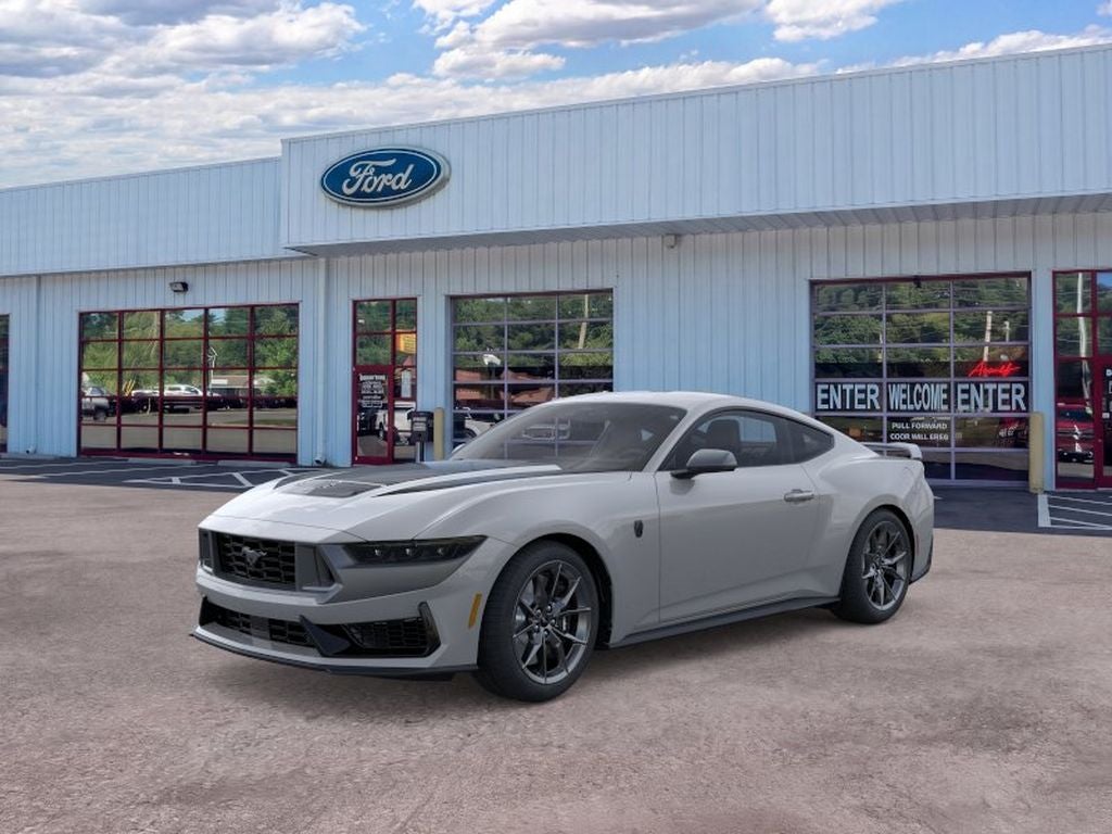 2026 Ford Mustang Dark Horse