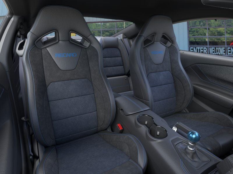 2025 Ford Mustang Dark Horse