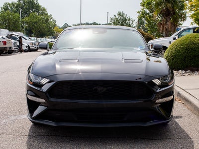2022 Ford Mustang EcoBoost