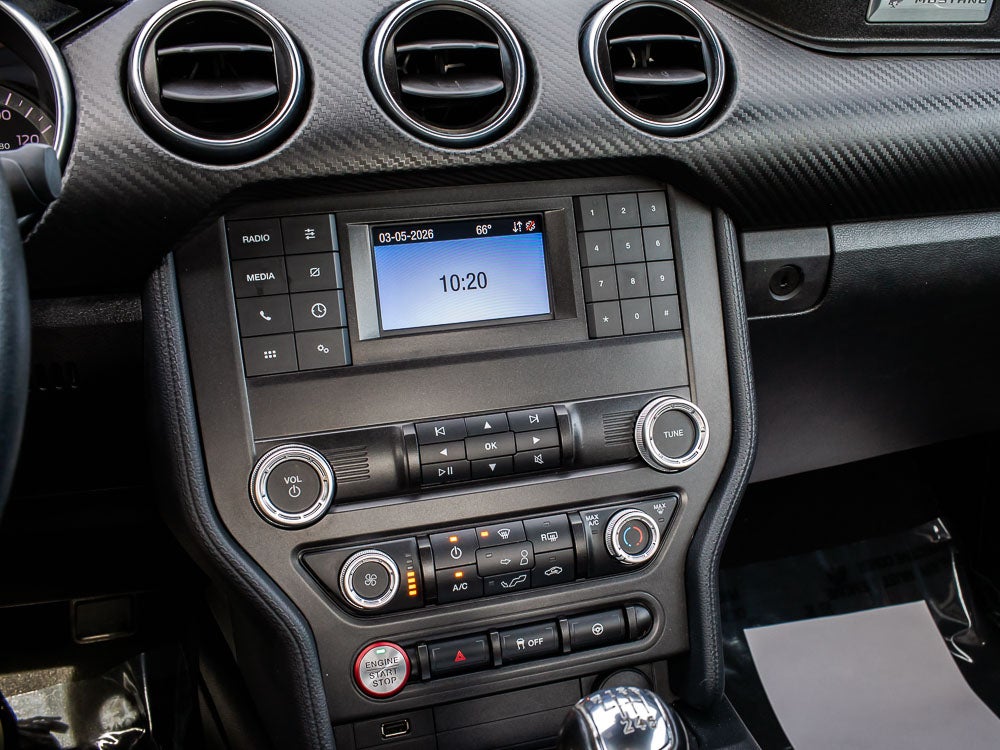 2022 Ford Mustang EcoBoost