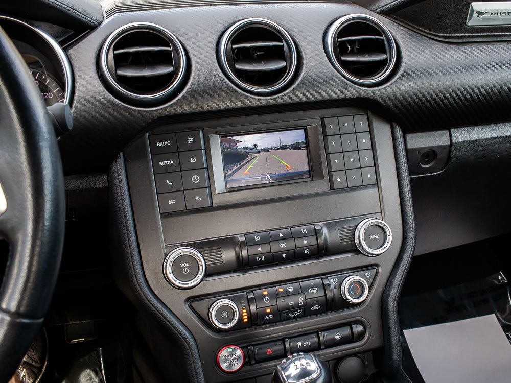 2022 Ford Mustang EcoBoost