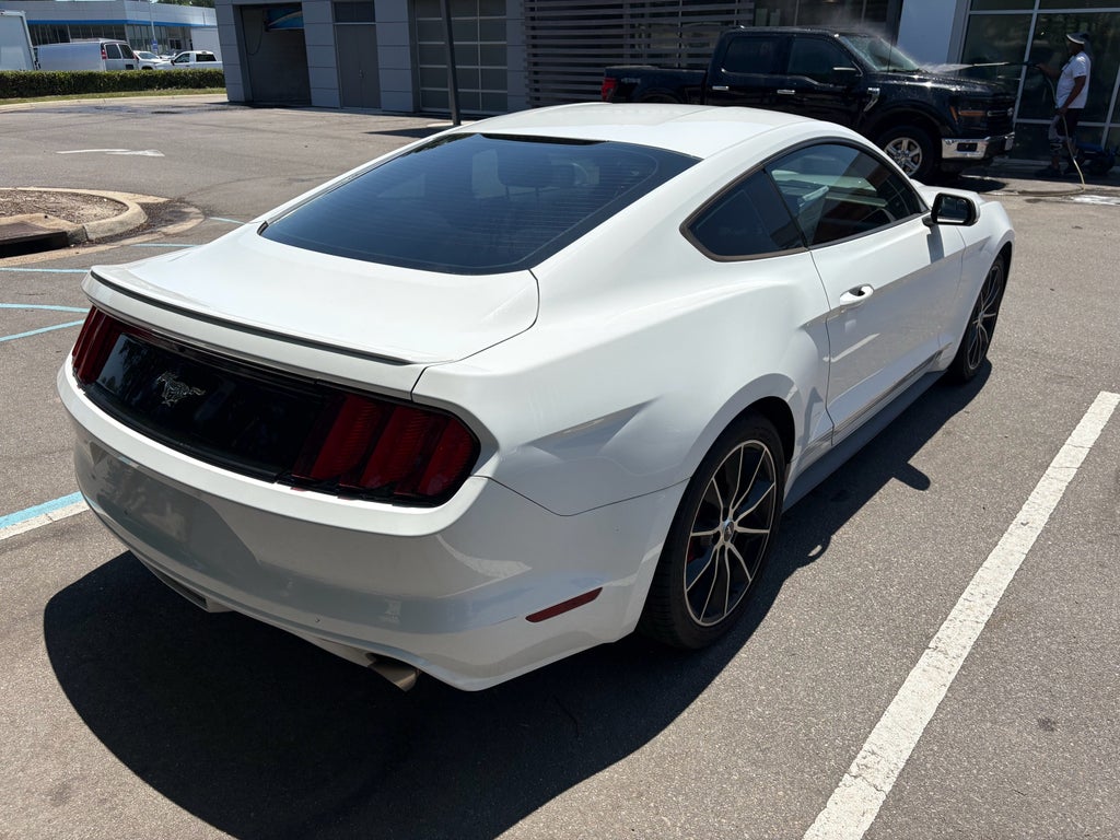 2016 Ford Mustang EcoBoost