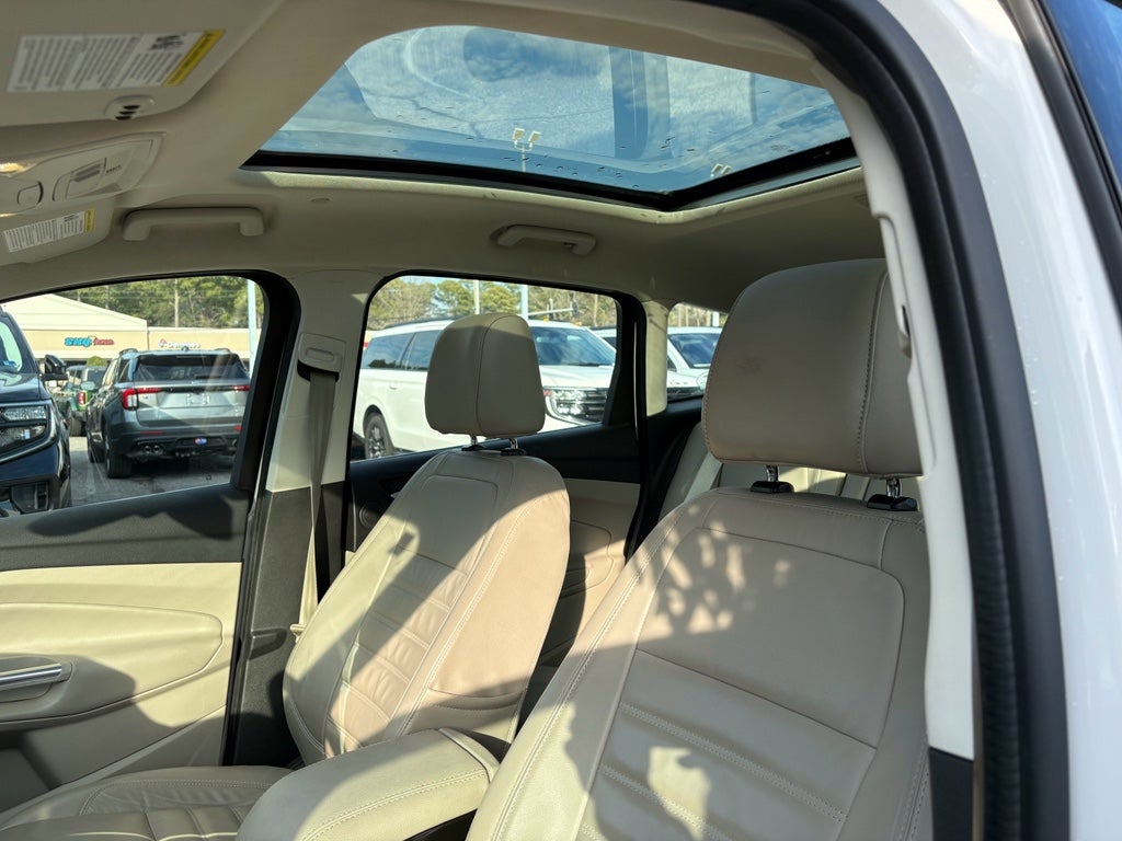 2017 Ford C-Max Energi Titanium