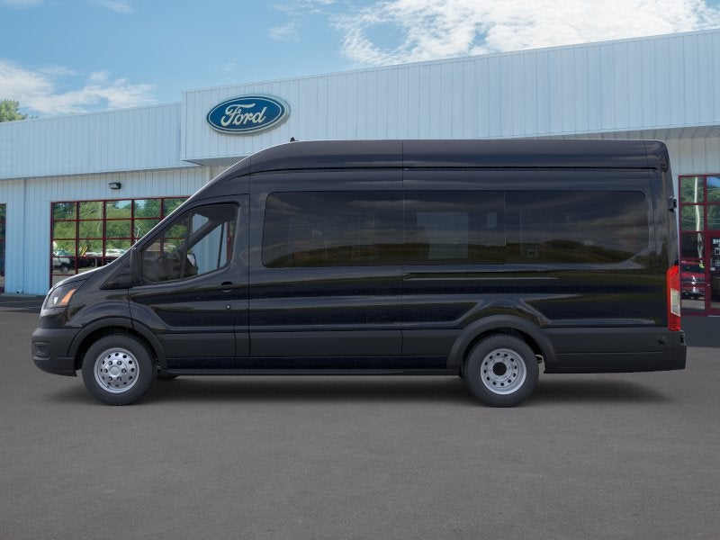 2026 Ford Transit Wagon XL