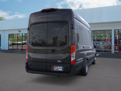 2026 Ford Transit Wagon XL