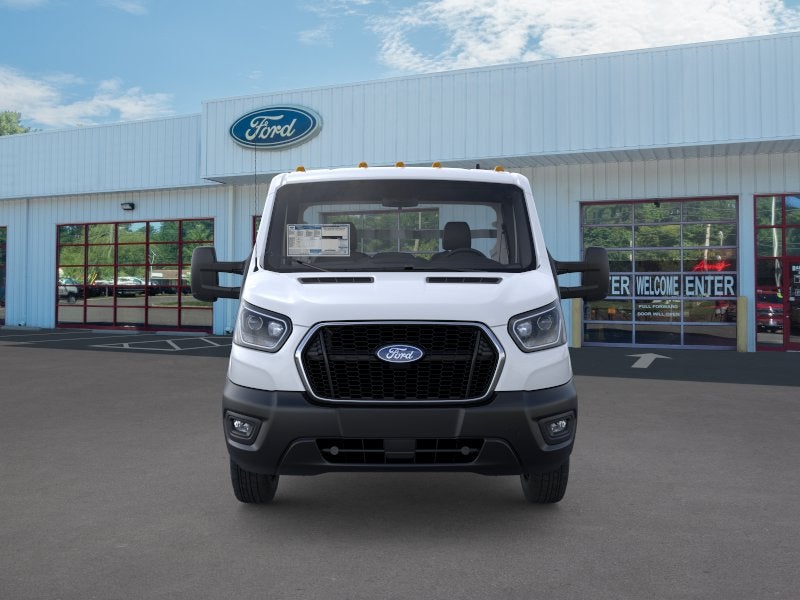 2026 Ford Transit Cutaway Base