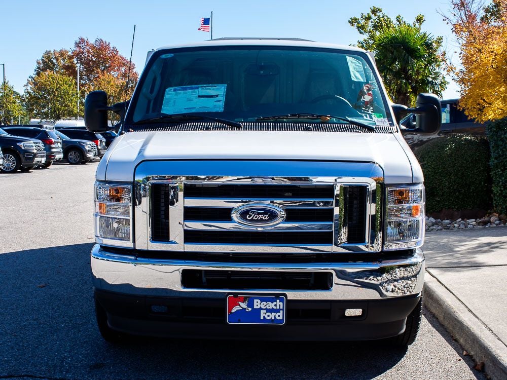 2025 Ford Econoline Base