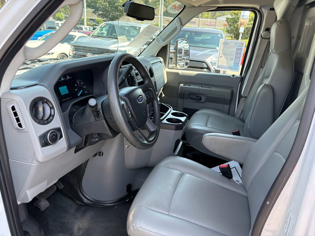 2025 Ford Econoline Base