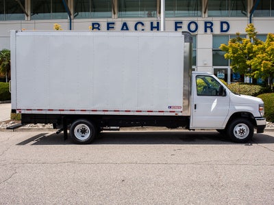2027 Ford E-450 Super Duty Base