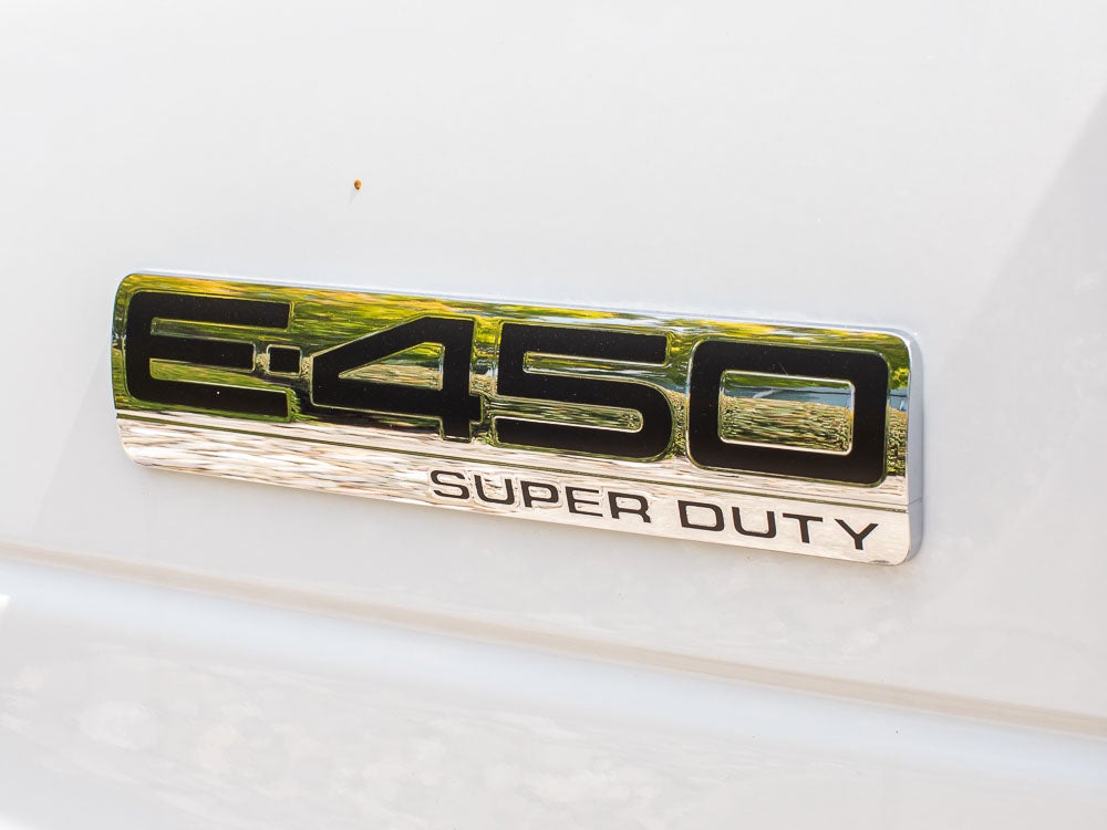 2027 Ford E-450 Super Duty Base