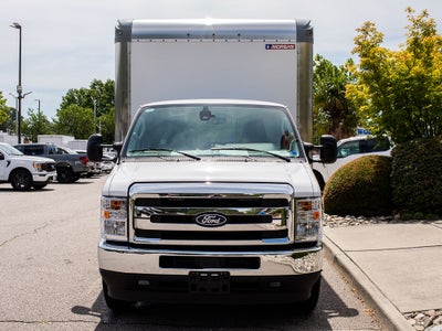 2027 Ford E-450 Super Duty Base