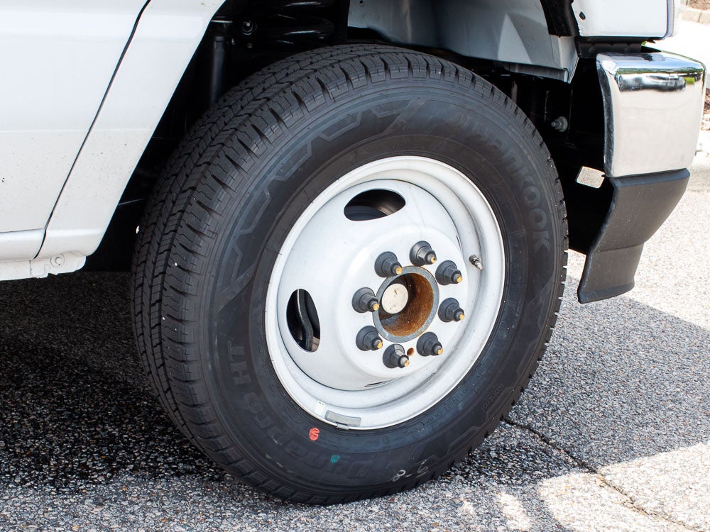 2027 Ford E-450 Super Duty Base