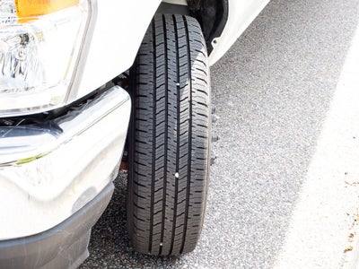 2027 Ford E-450 Super Duty Base