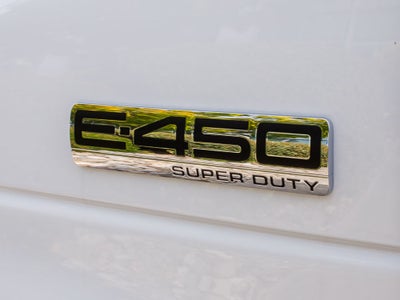 2027 Ford E-450 Super Duty Base