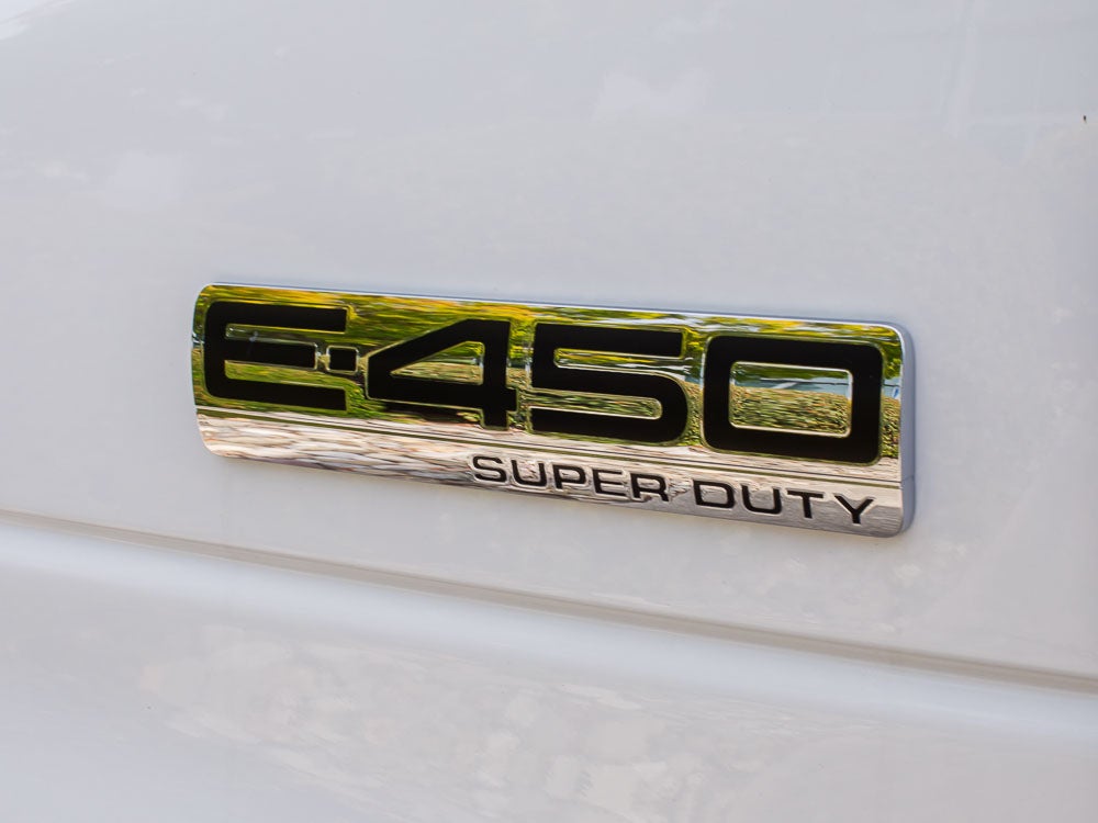 2027 Ford E-450 Super Duty Base