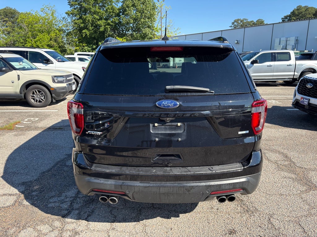 2019 Ford Explorer Sport