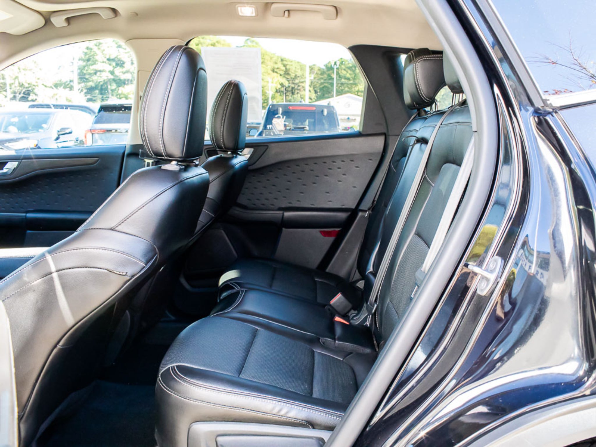 2020 Ford Escape Hybrid Titanium Hybrid