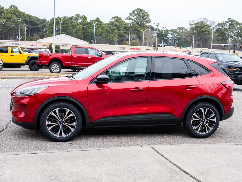 2022 Ford Escape SE