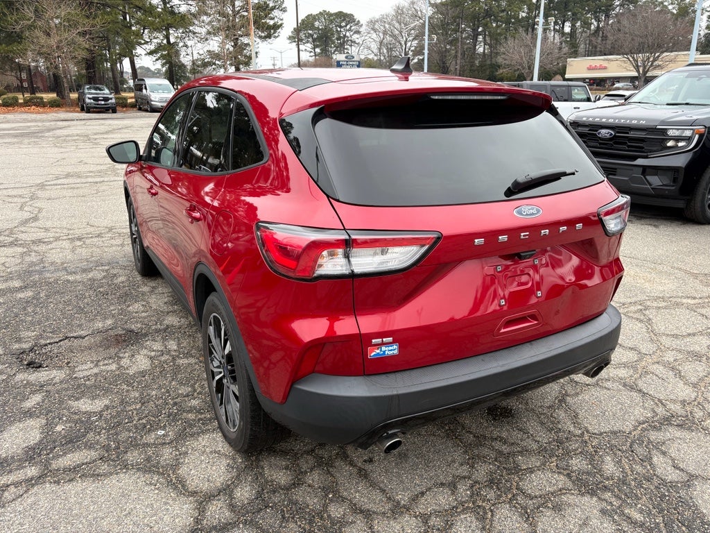 2022 Ford Escape SE