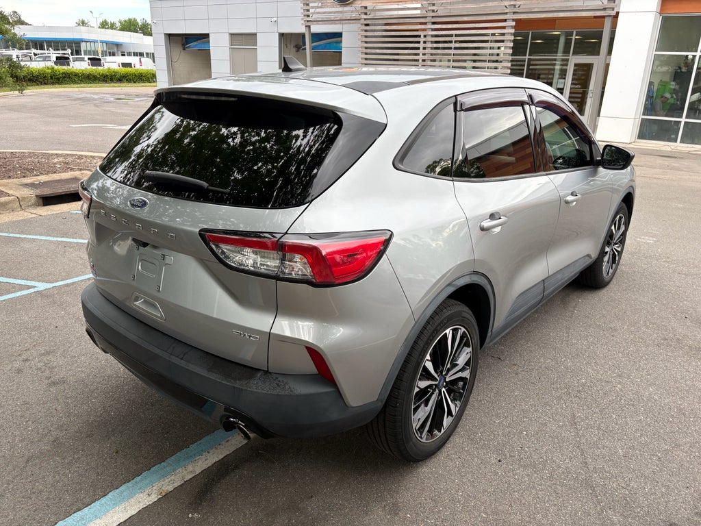 2021 Ford Escape SE
