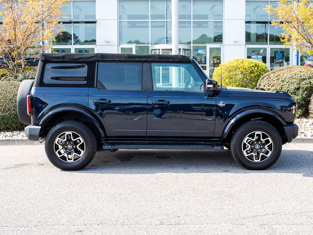 2021 Ford Bronco 4-Door Outer Banks