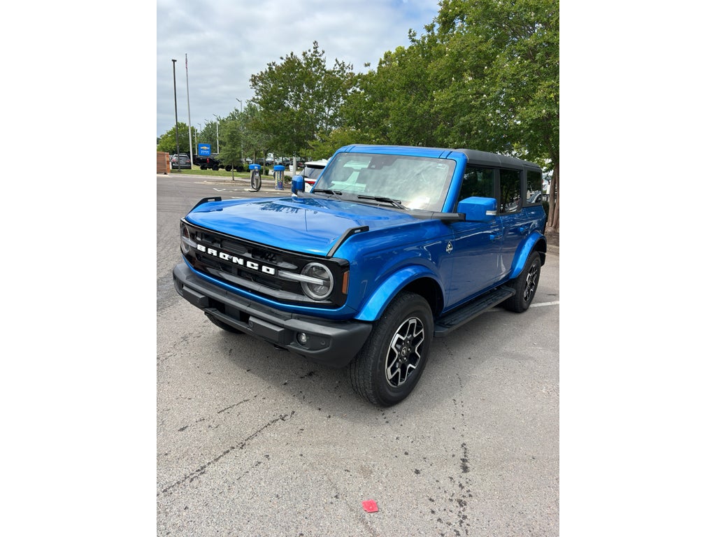 2023 Ford Bronco Outer Banks 4x4's photo