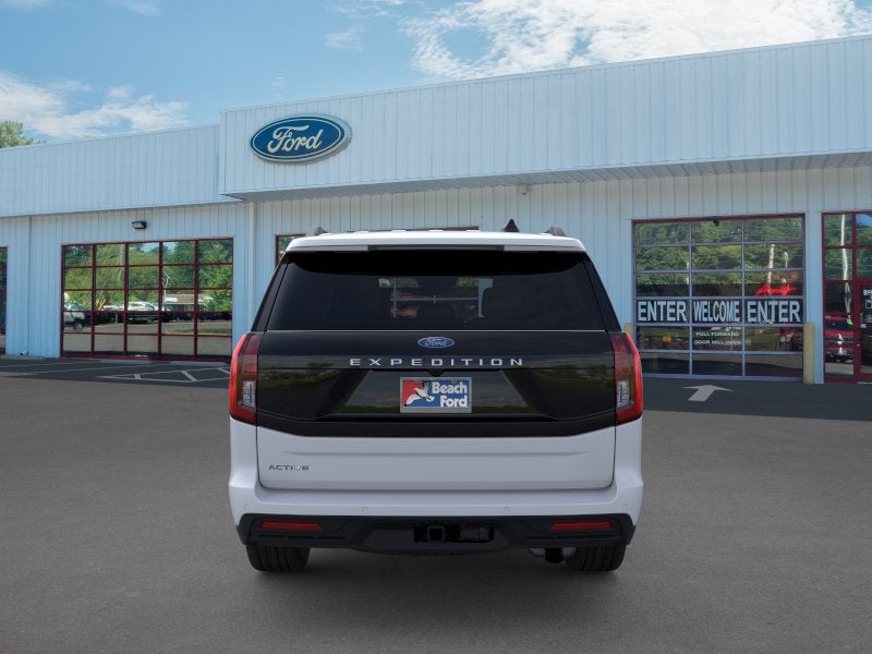 2026 Ford Expedition Active