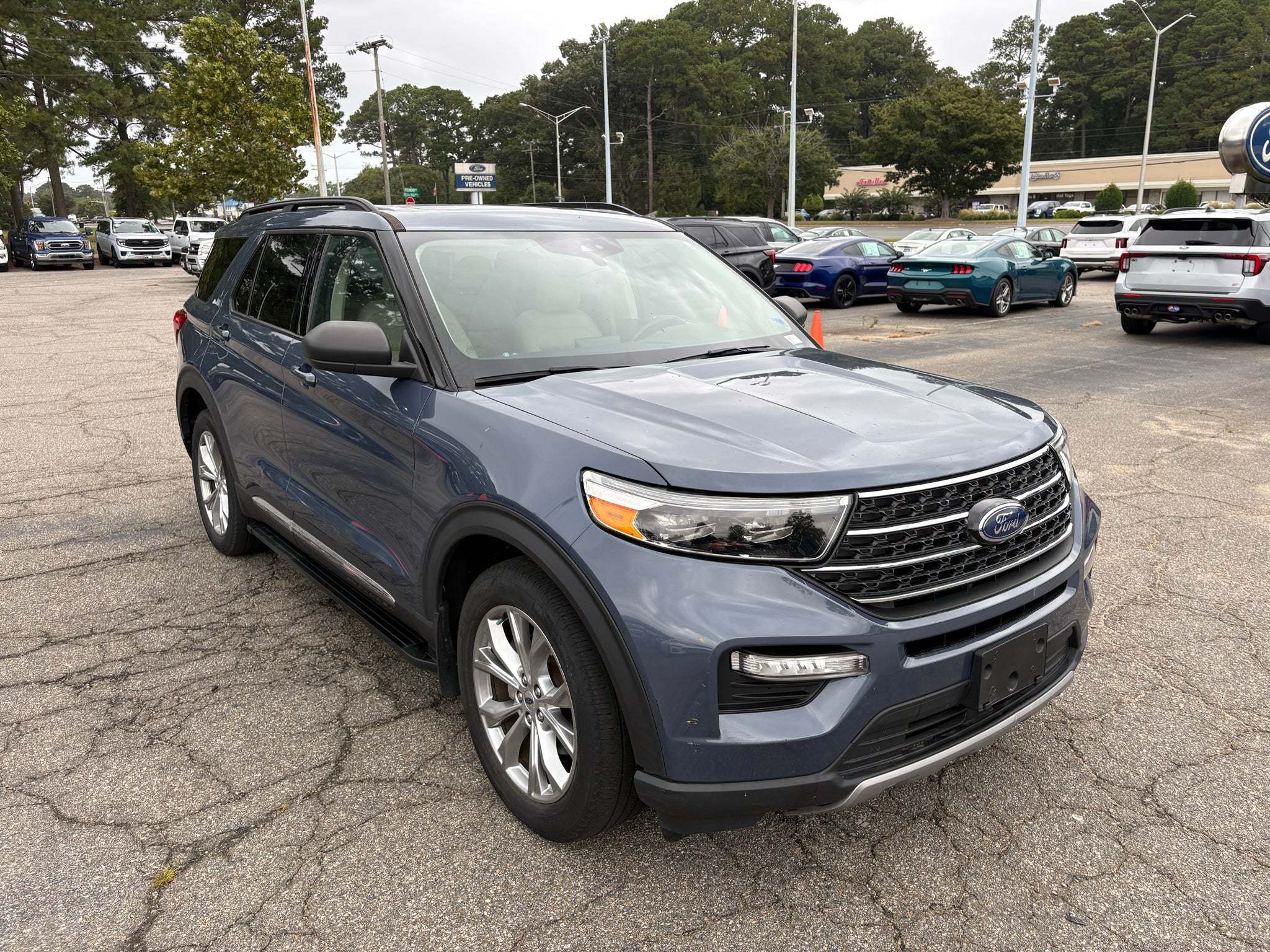 2021 Ford Explorer XLT