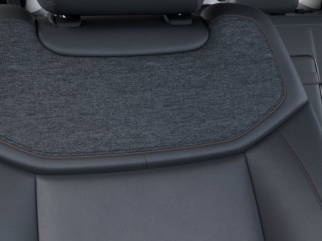 2027 Ford Explorer Active w/200A Pkg
