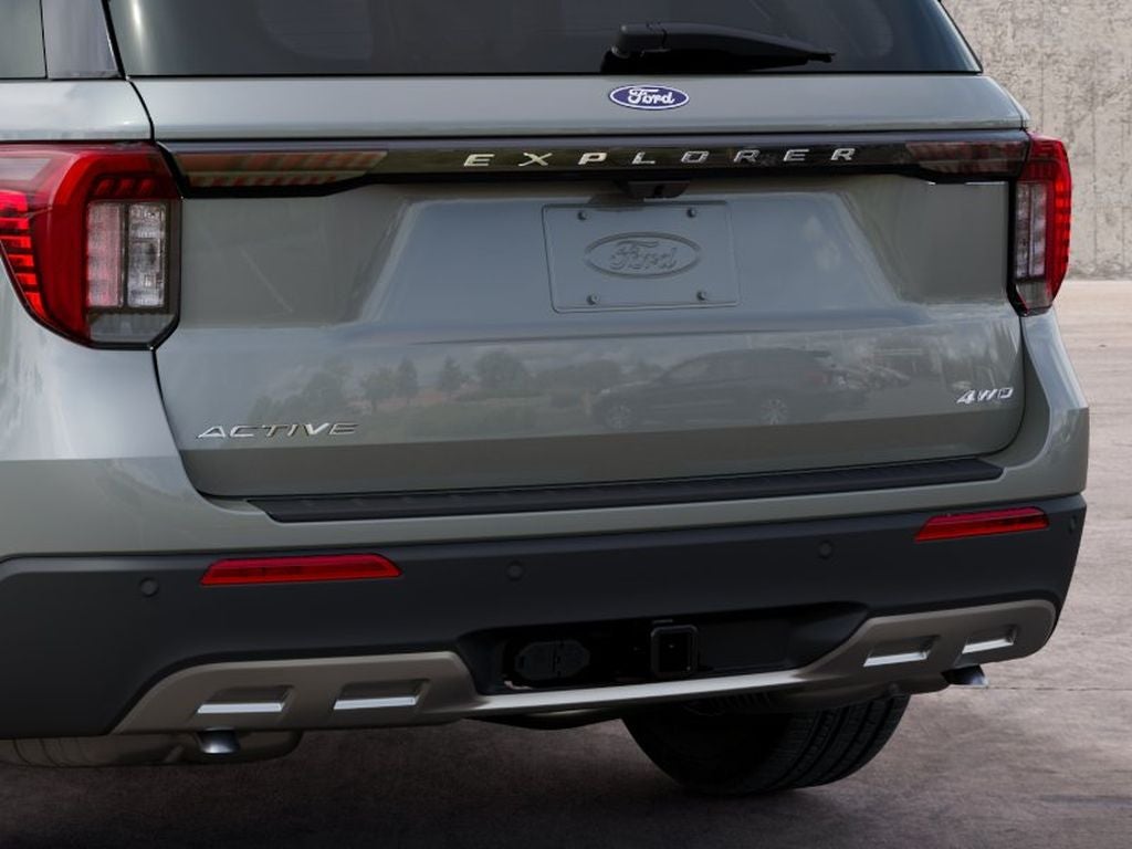 2027 Ford Explorer Active w/200A Pkg