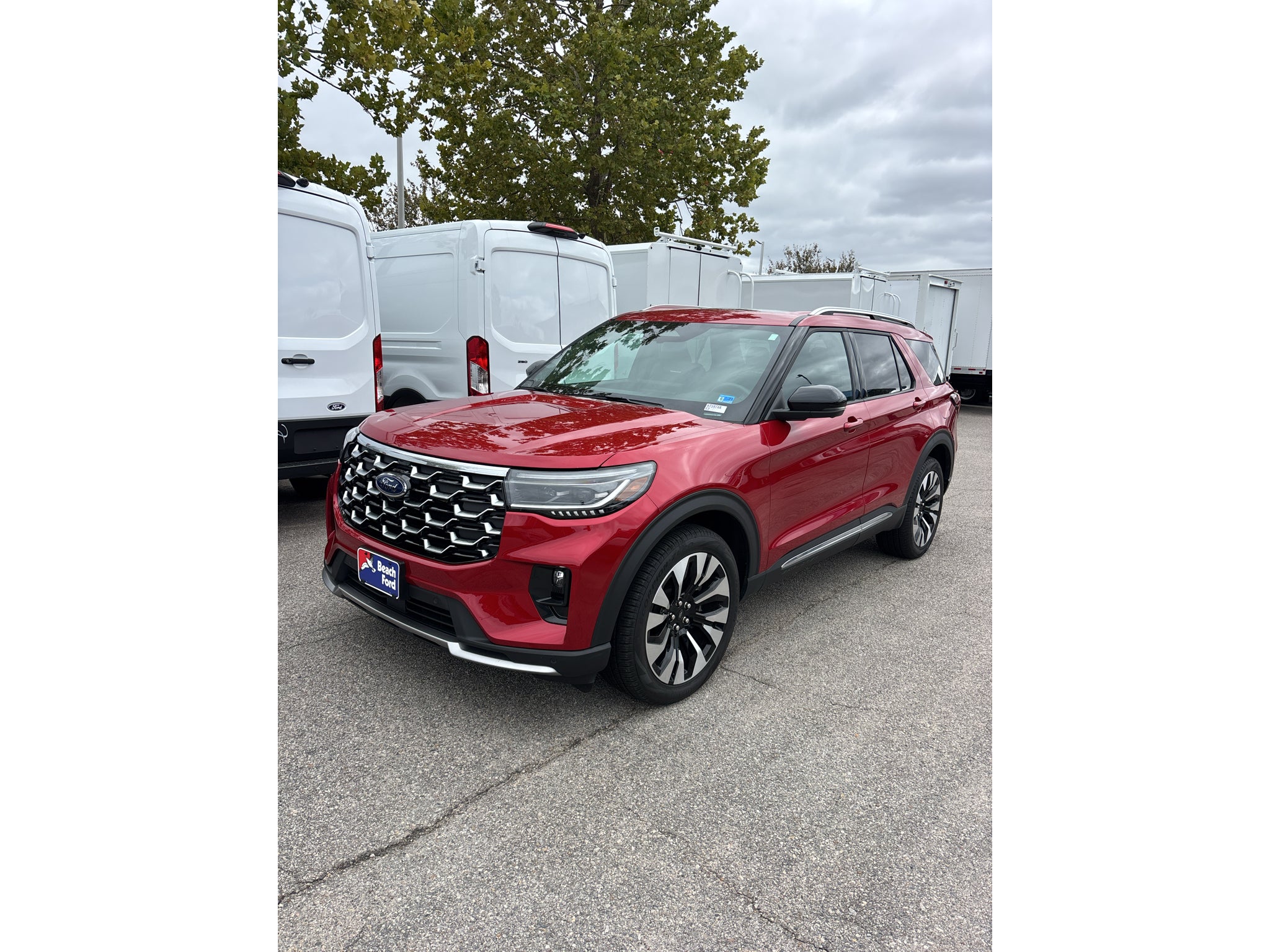 2025 Ford Explorer Platinum