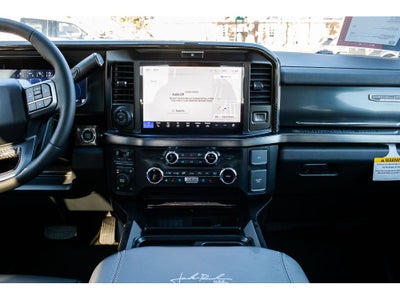 2026 Ford F-250 LARIAT (Roush)