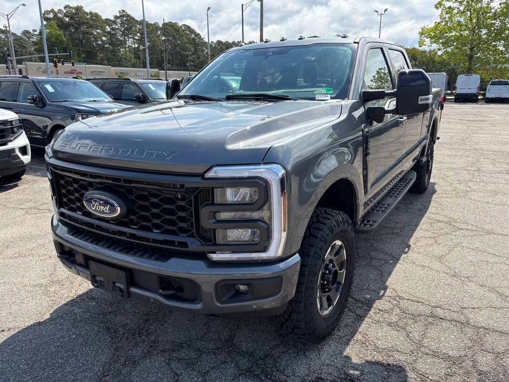 2024 Ford F-250 Lariat 4x4 Crew Cab 6-3/4' Box's photo