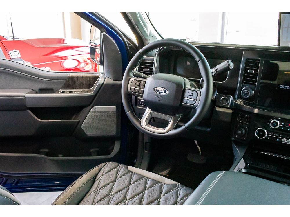 2026 Ford F-250 LARIAT BLACK WIDOW