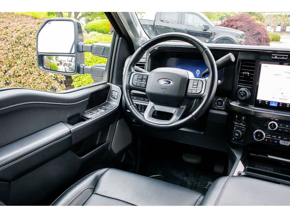 2024 Ford F-350 LARIAT