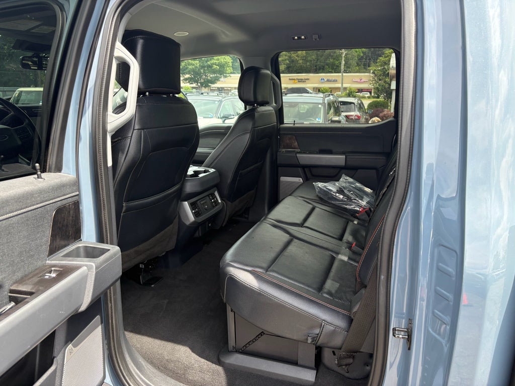 2023 Ford F-450 LARIAT