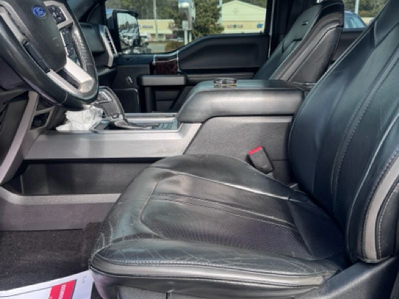 2017 Ford F-150 Platinum