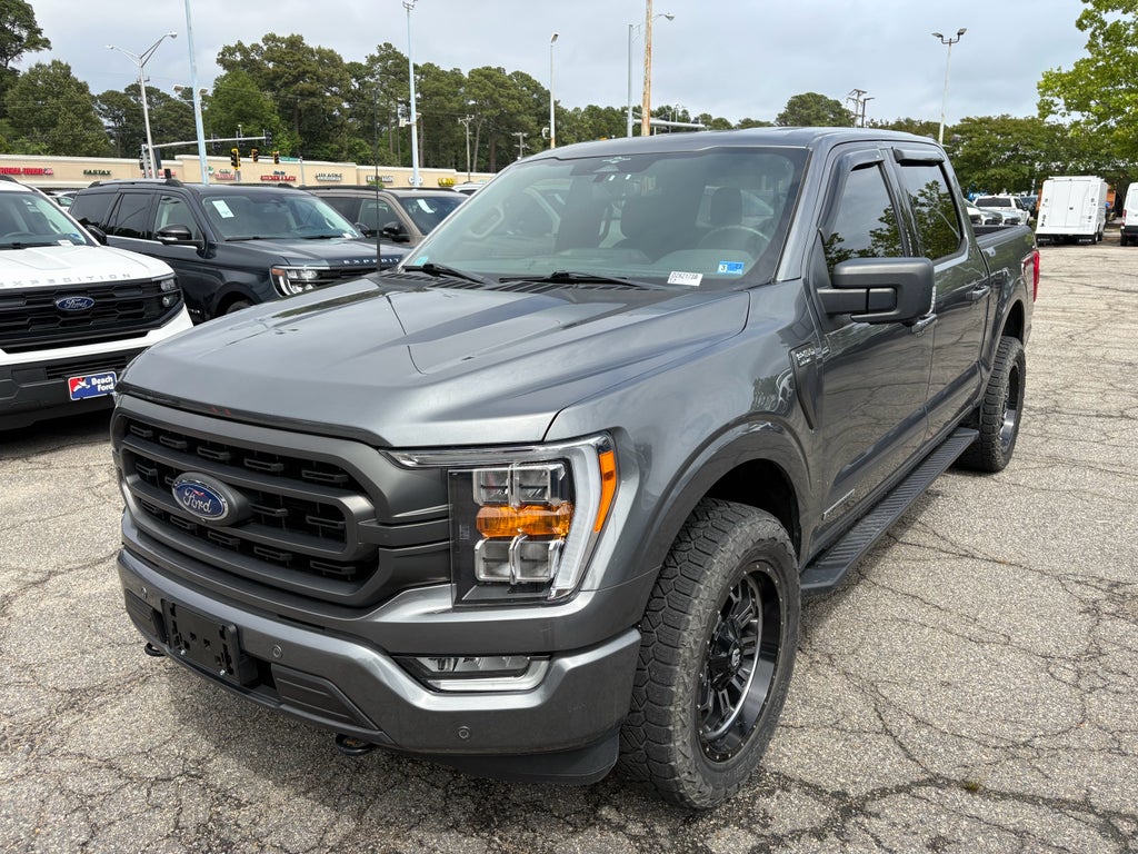 2023 Ford F-150 XLT 4x4 SuperCrew 5-1/2 Box's photo