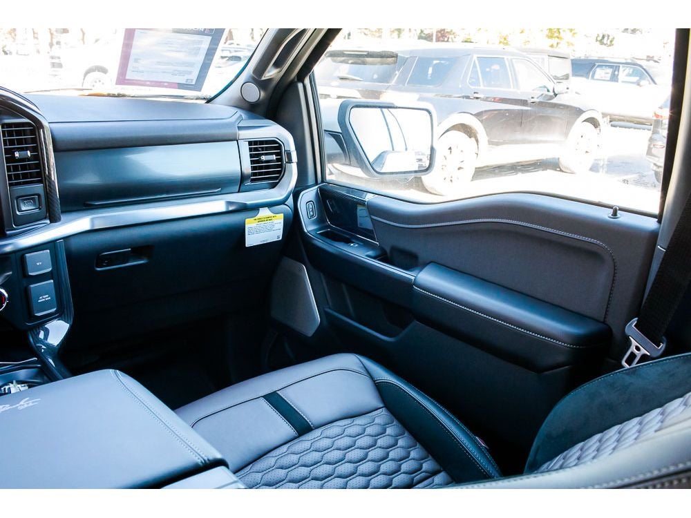 2025 Ford F-150 LARIAT Roush