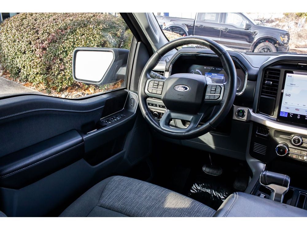 2023 Ford F-150 Lightning XLT