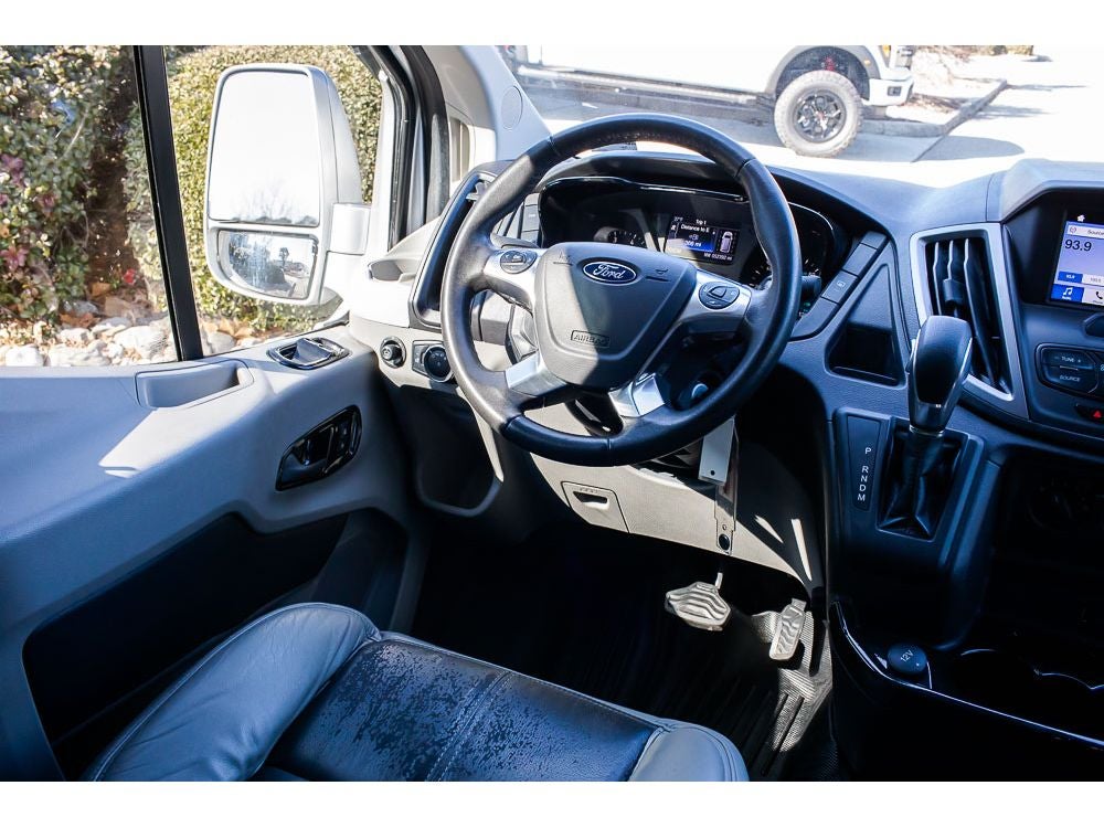 2017 Ford Transit Van Base w/60/40 Pass-Side Cargo-Doors