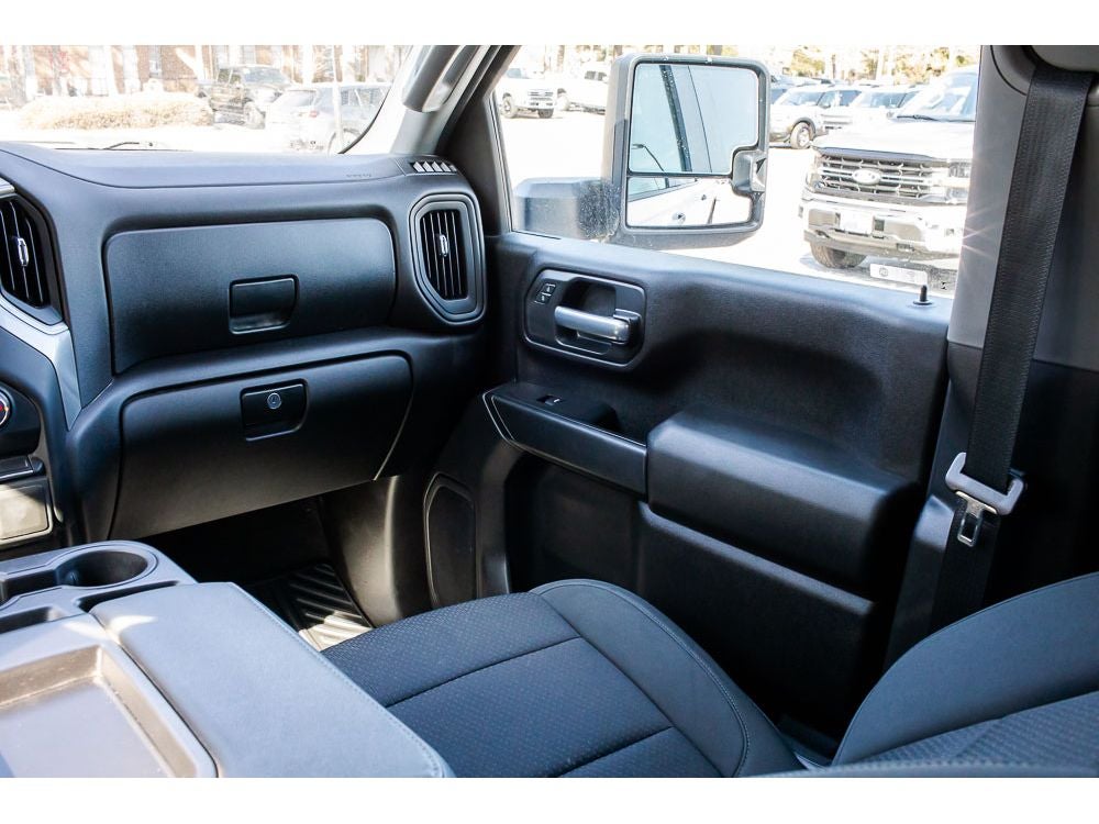 2021 Chevrolet Silverado Custom